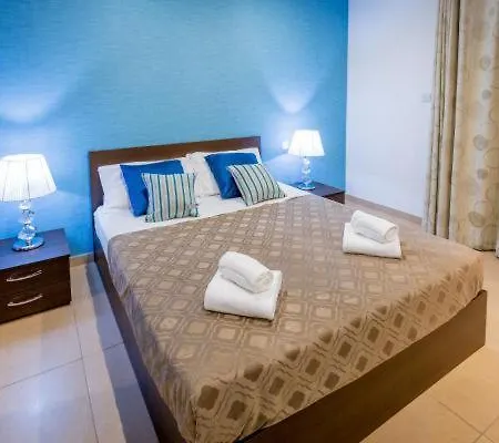 Let Me Host - Palace * Gzira